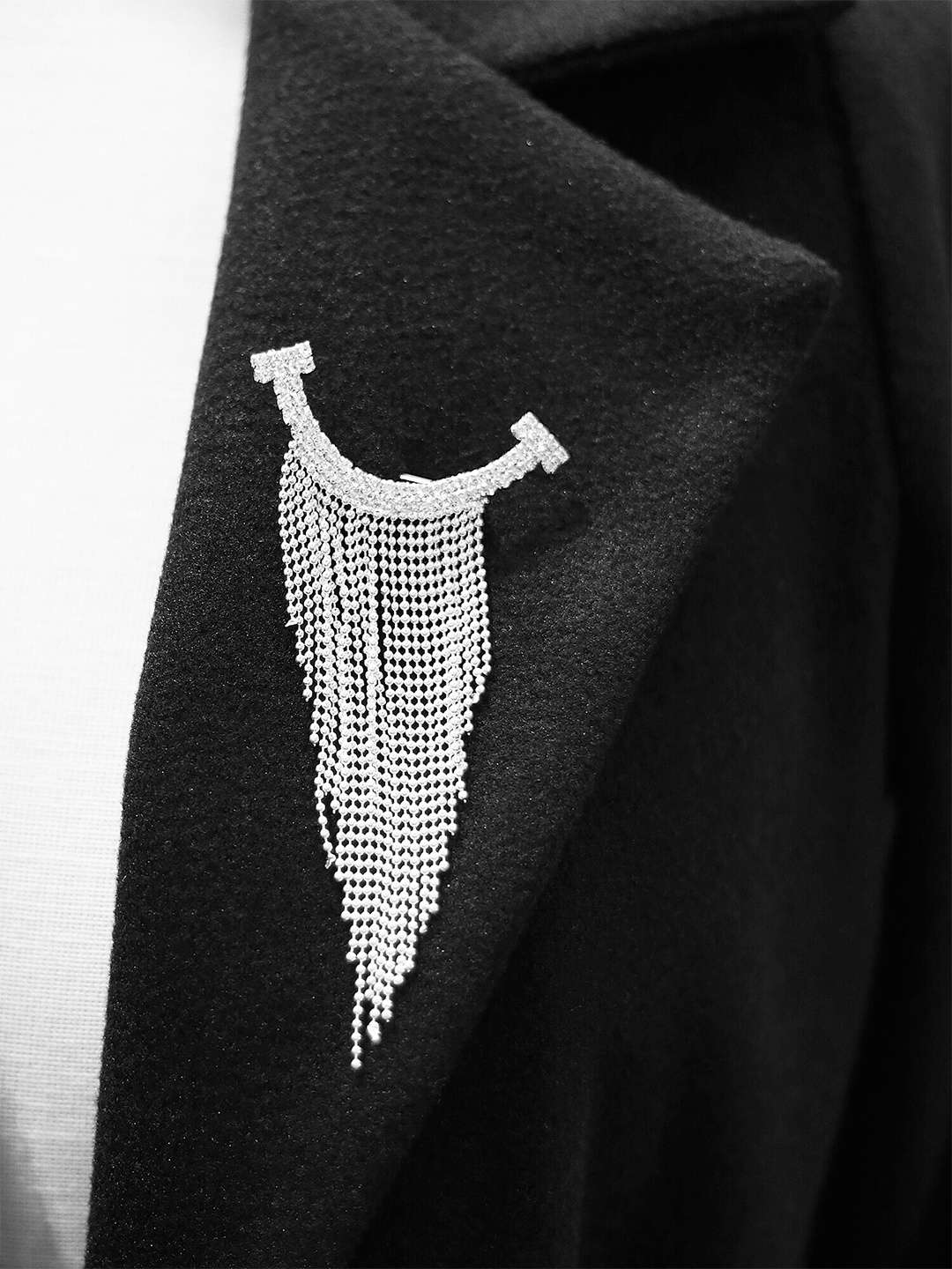 

Kazo Women Jewel Silver Stone Studded Brooch