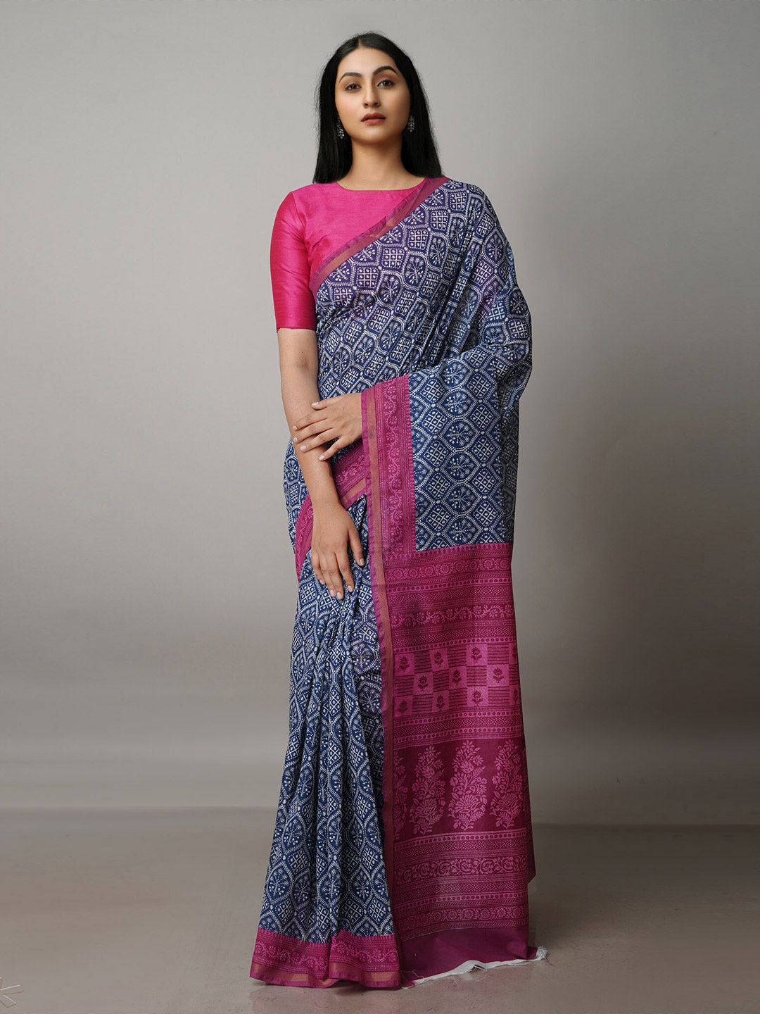 

Unnati Silks Ethnic Motifs Silk Blend Chanderi Saree, Navy blue