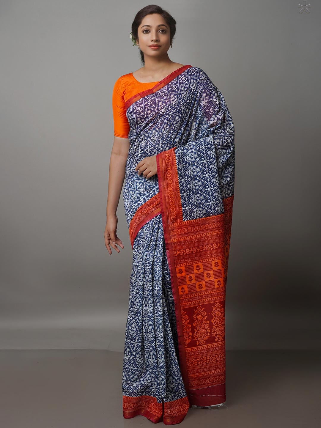 

Unnati Silks Ethnic Motifs Silk Blend Chanderi Saree, Navy blue