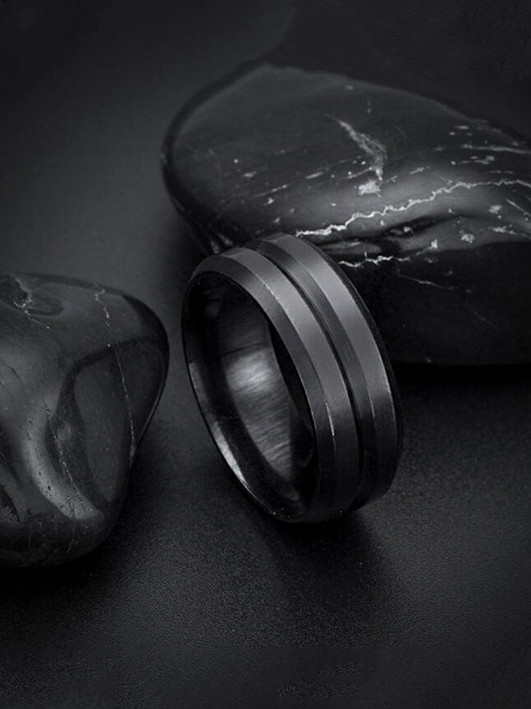 

Yellow Chimes Men Stainless Steel Band Finger Ring, Black