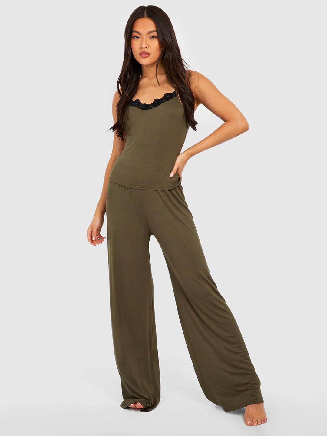 

Boohoo Women Shoulder Strap Night suit, Olive
