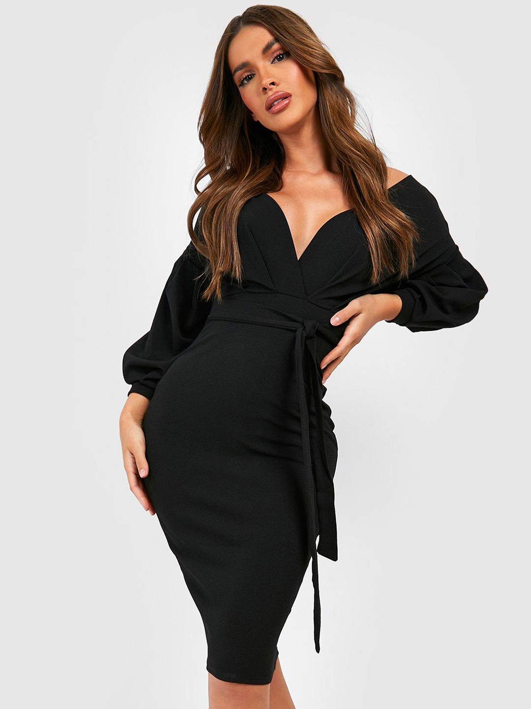 

Boohoo V-Neck Bodycon Dress, Black