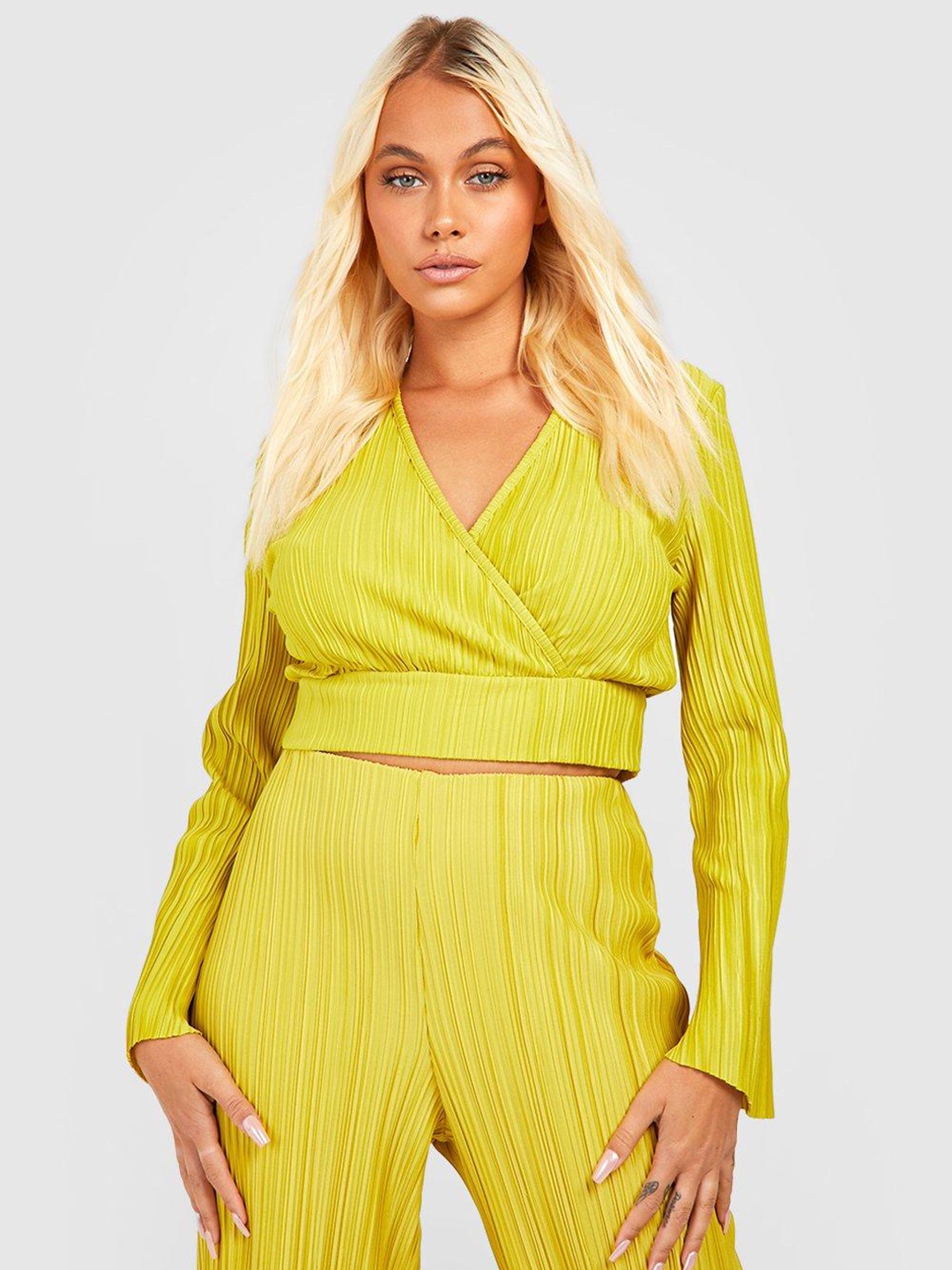 

Boohoo Plisse Co-ords Set, Yellow