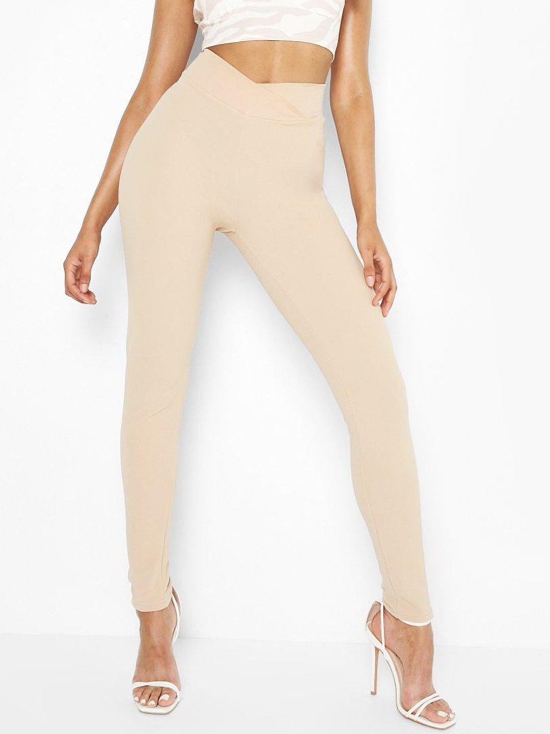 

Boohoo Women V Band Skinny Treggings, Beige