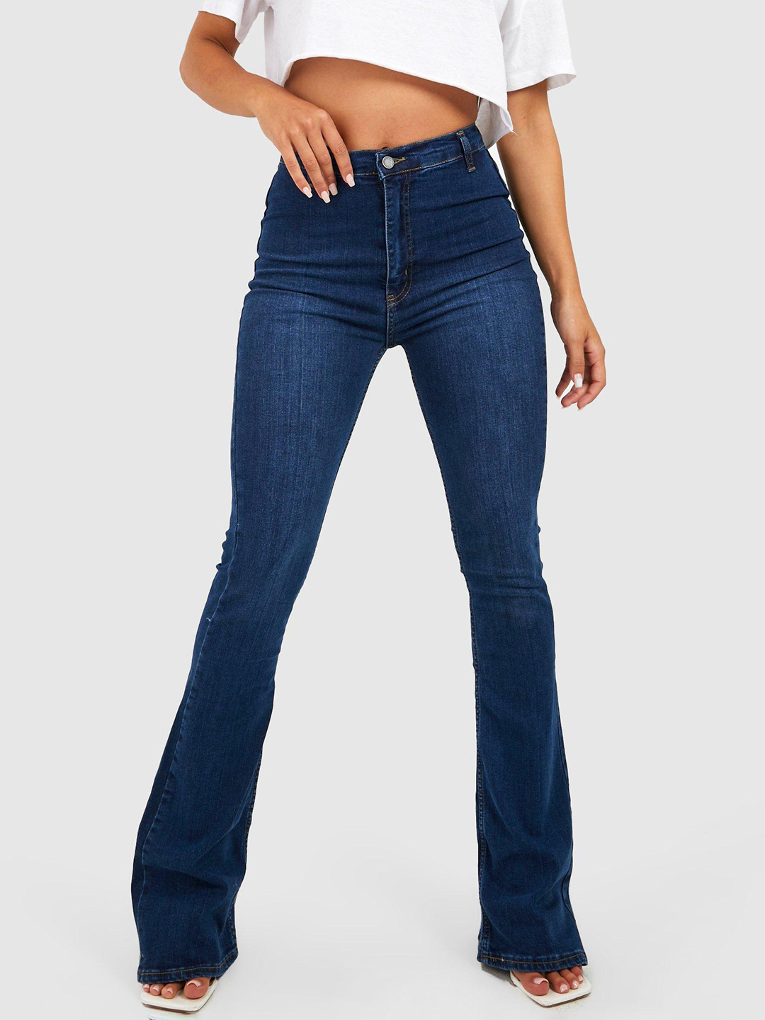 

Boohoo Women Skinny Flared Light Fade Stretchable Jeans, Navy blue