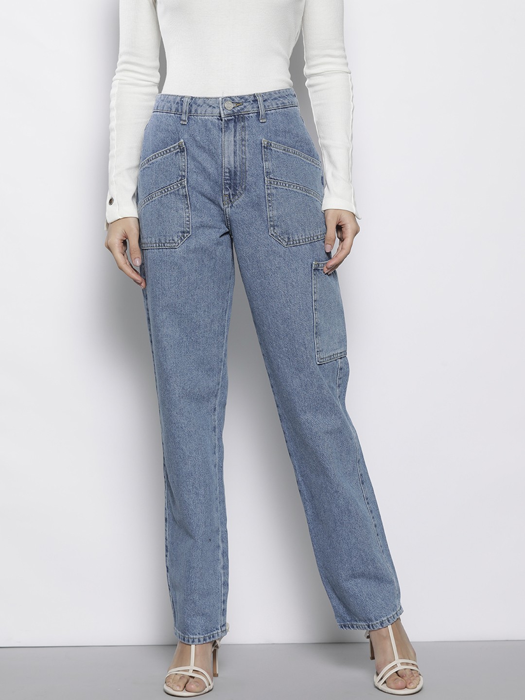 

Boohoo Women Cotton Cargo Straight Fit Jeans, Blue