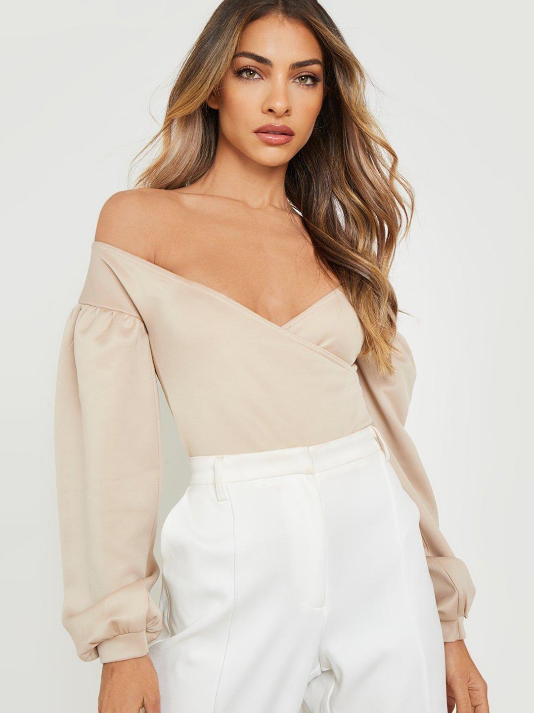 

Boohoo Women Wrap Puff Sleeve Bodysuit, Beige
