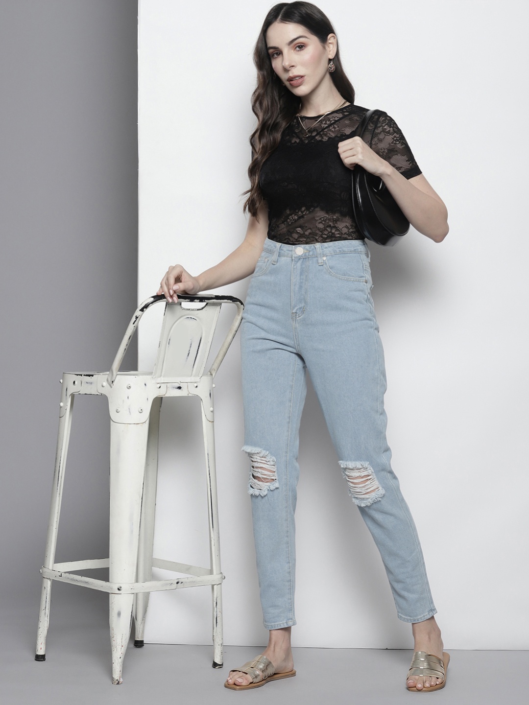 

Boohoo Women High-Rise Slash Knee Stretchable Mom Fit Jeans, Blue