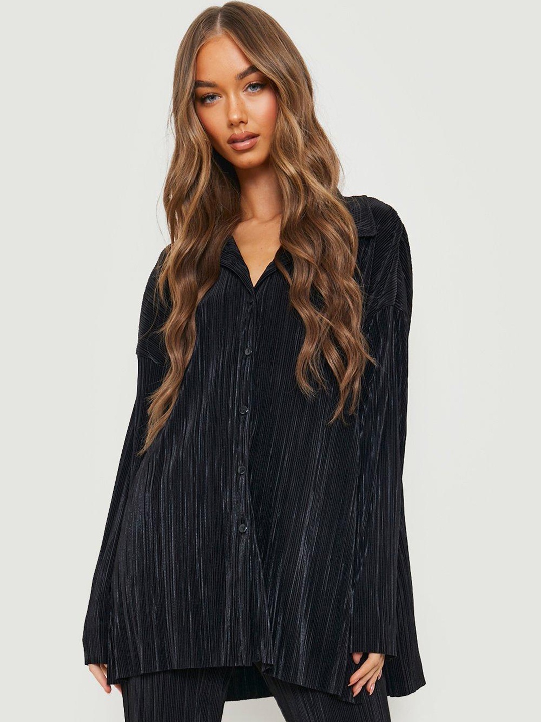 

Boohoo Women Plisse Oversized Relaxed Fit Shirt, Black
