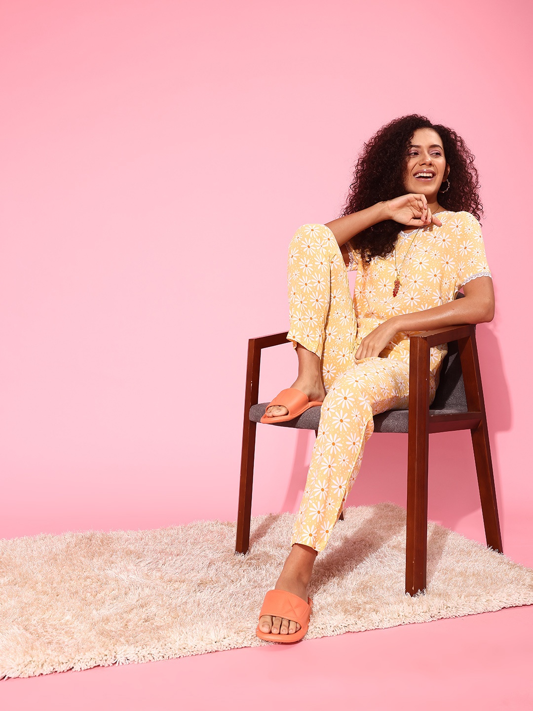 

ETC Women Yellow Floral Printed Noughties Nostalgia Pyjama Set