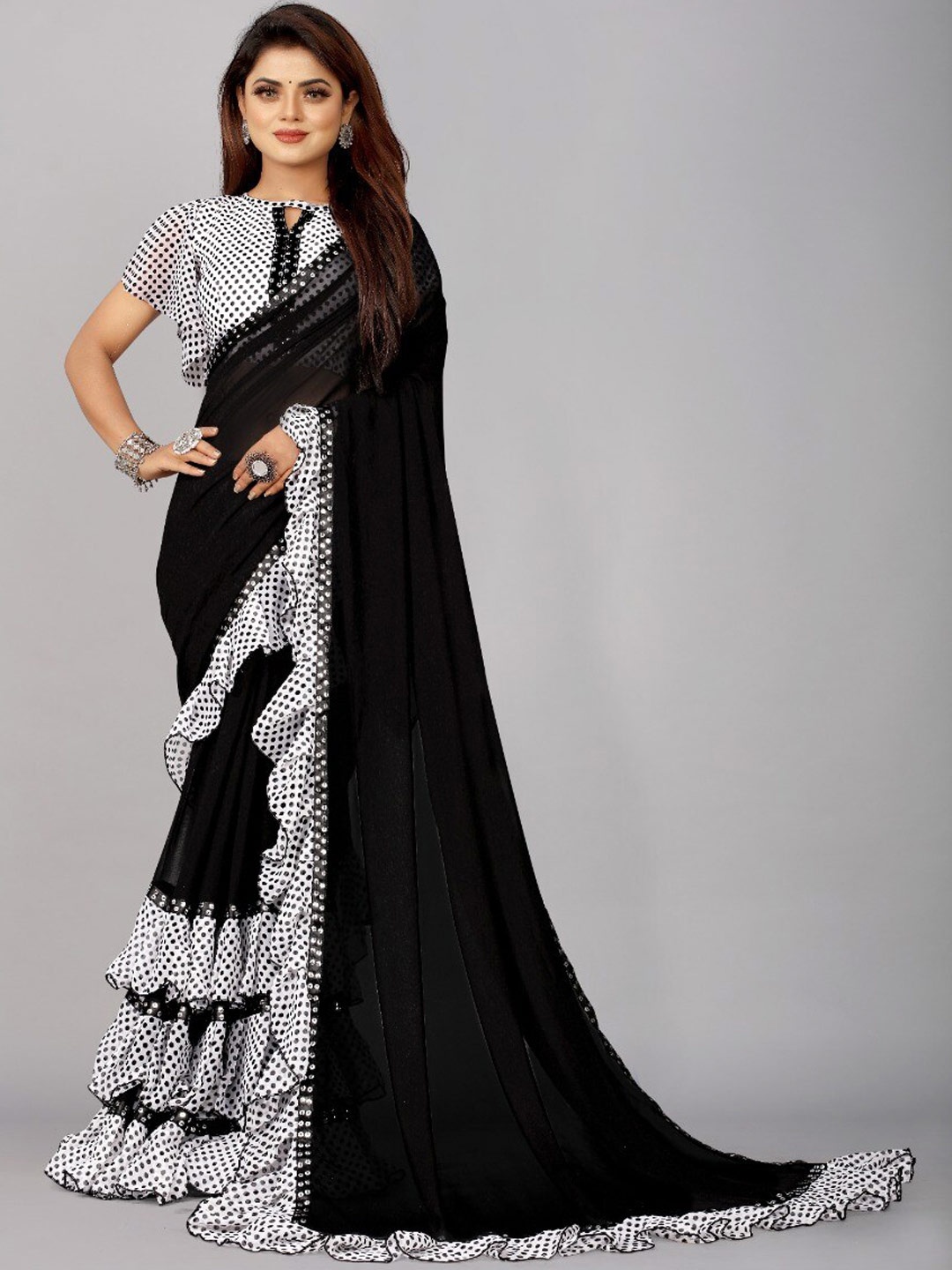 

TIEXA Printed Saree, Black