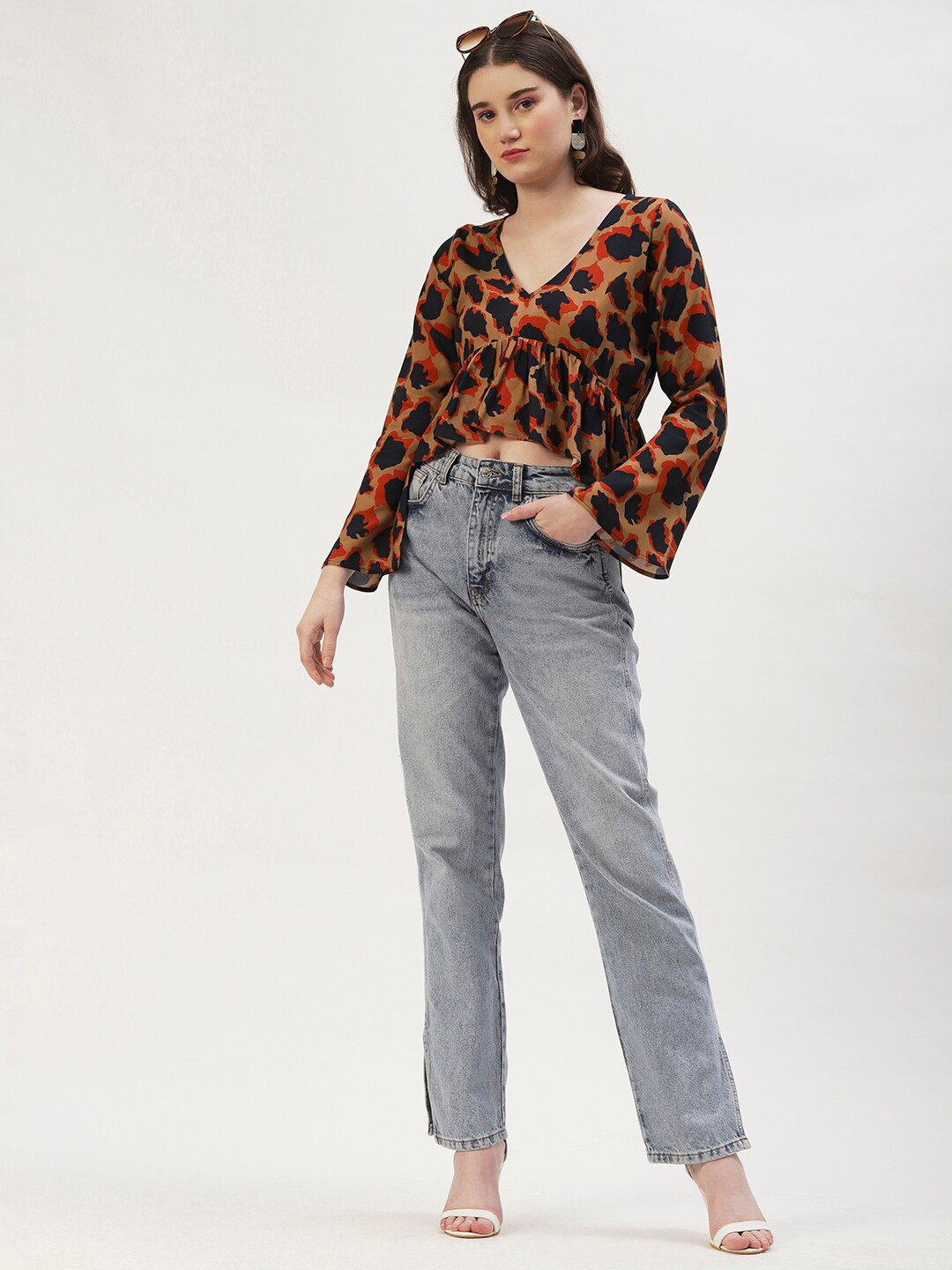 

DressBerry Animal Print Empire V Neck Crop Top, Brown