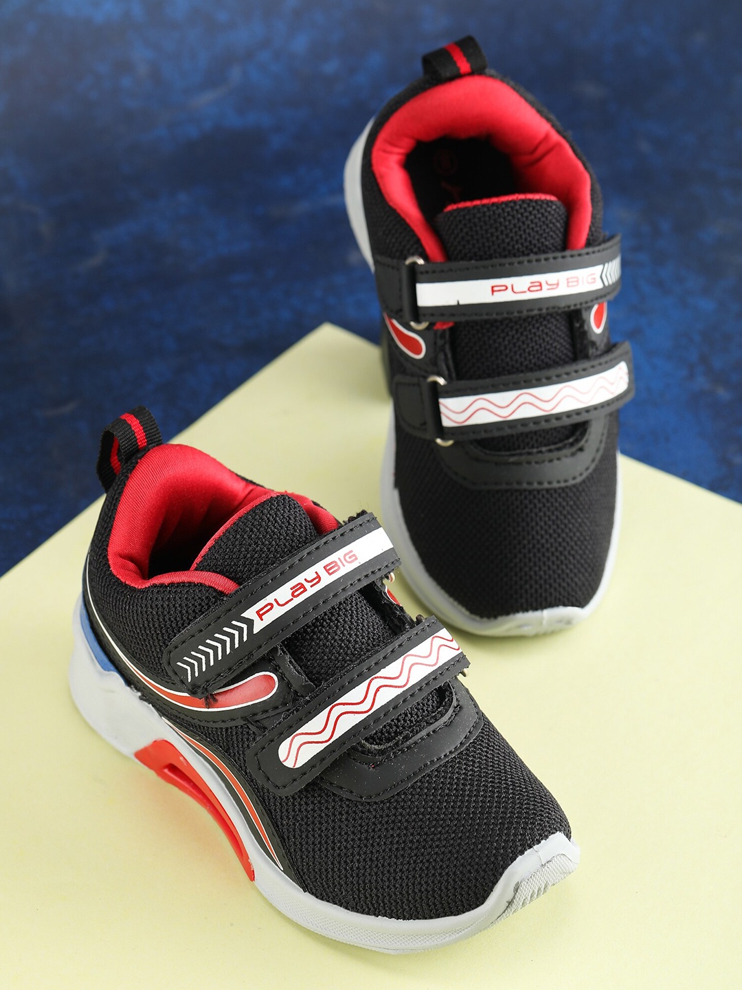 

ABROS Boys Air Mesh Walking Shoes, Black