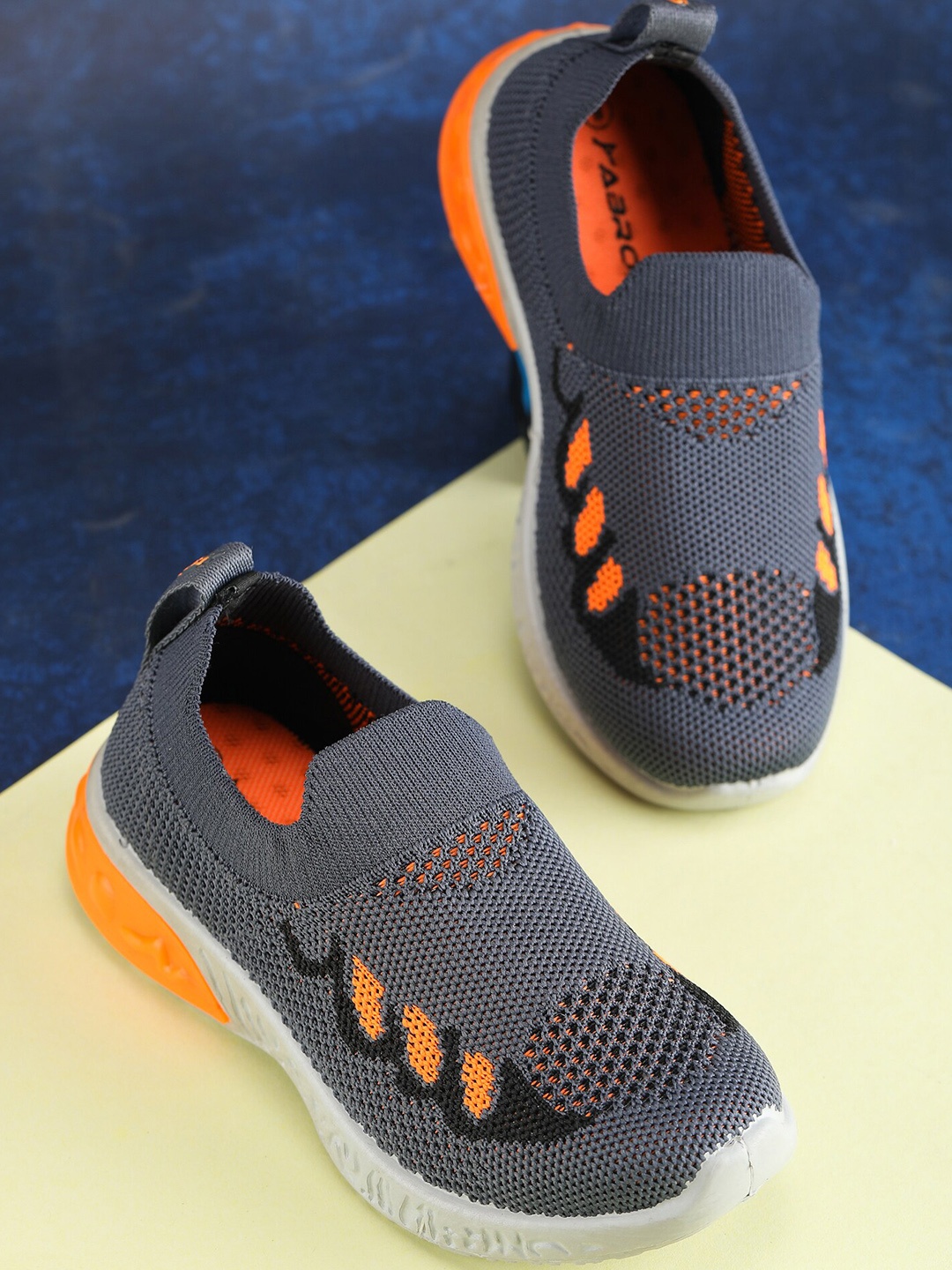 

ABROS Boys Air Mesh Walking Shoes, Grey