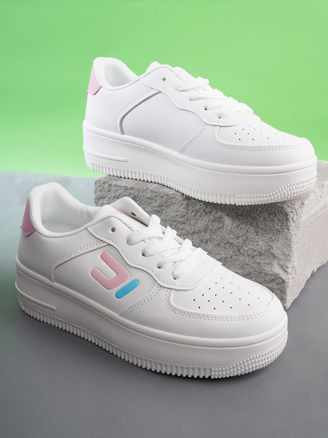 

Bonkerz Women Lace-Ups Colourblocked Sneakers, White