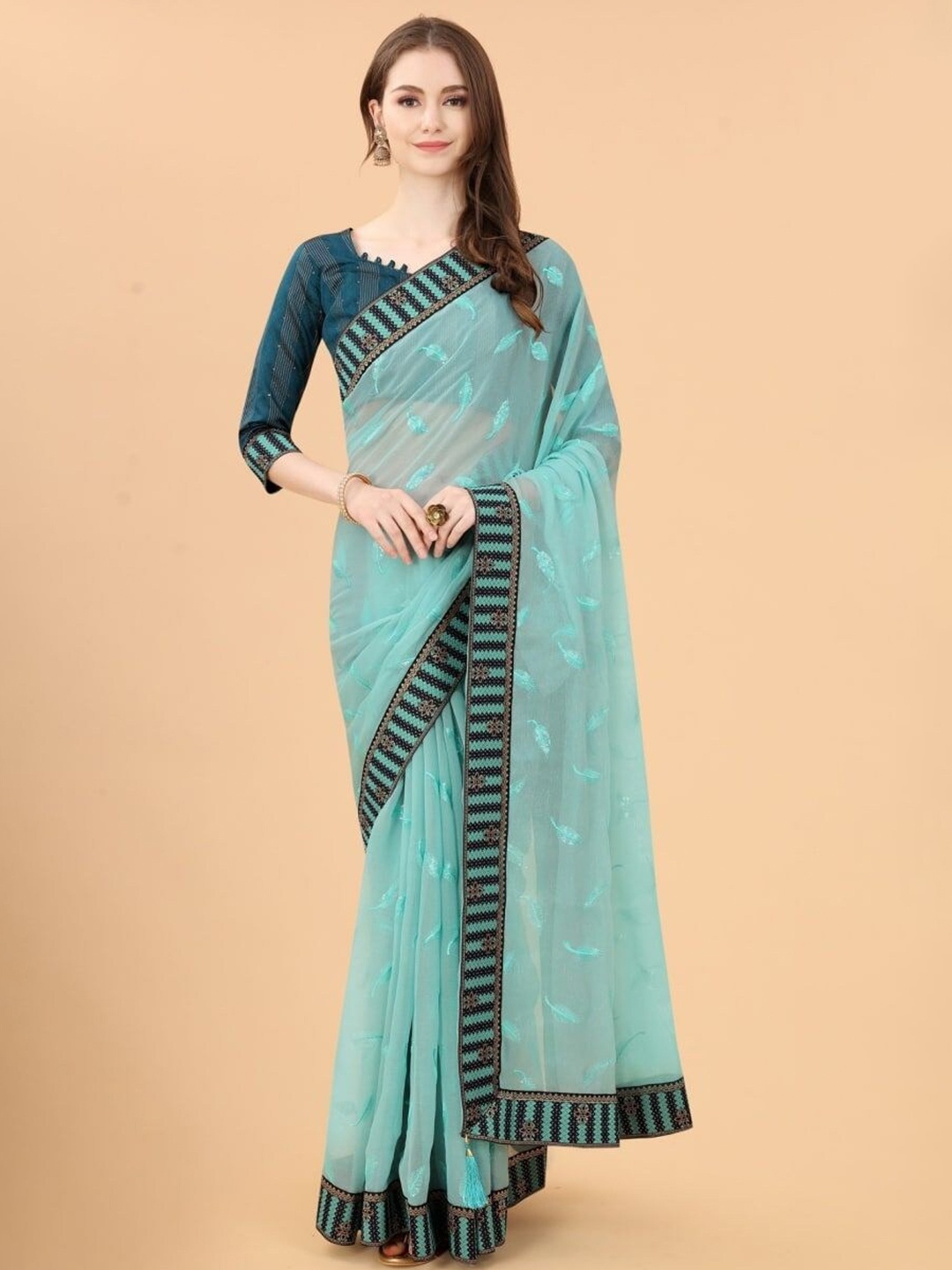 

SHAIBO SAREE Floral Embroidered Bordered Saree, Sea green