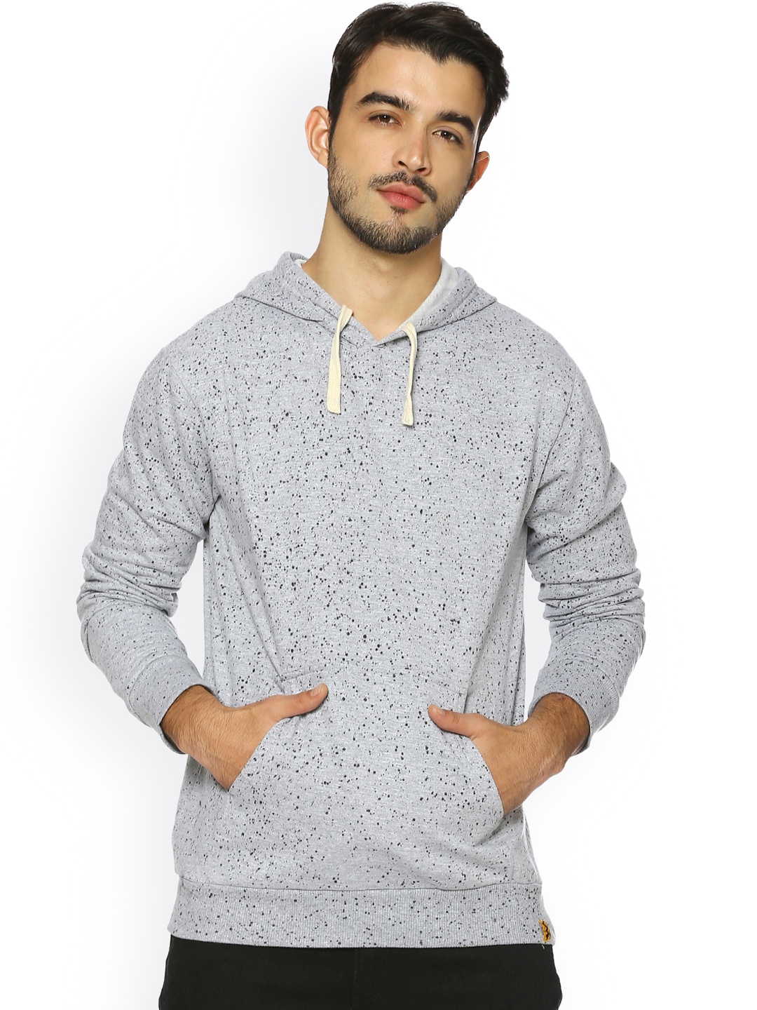 

Campus Sutra Men Grey Solid Hooded Sweatshirt