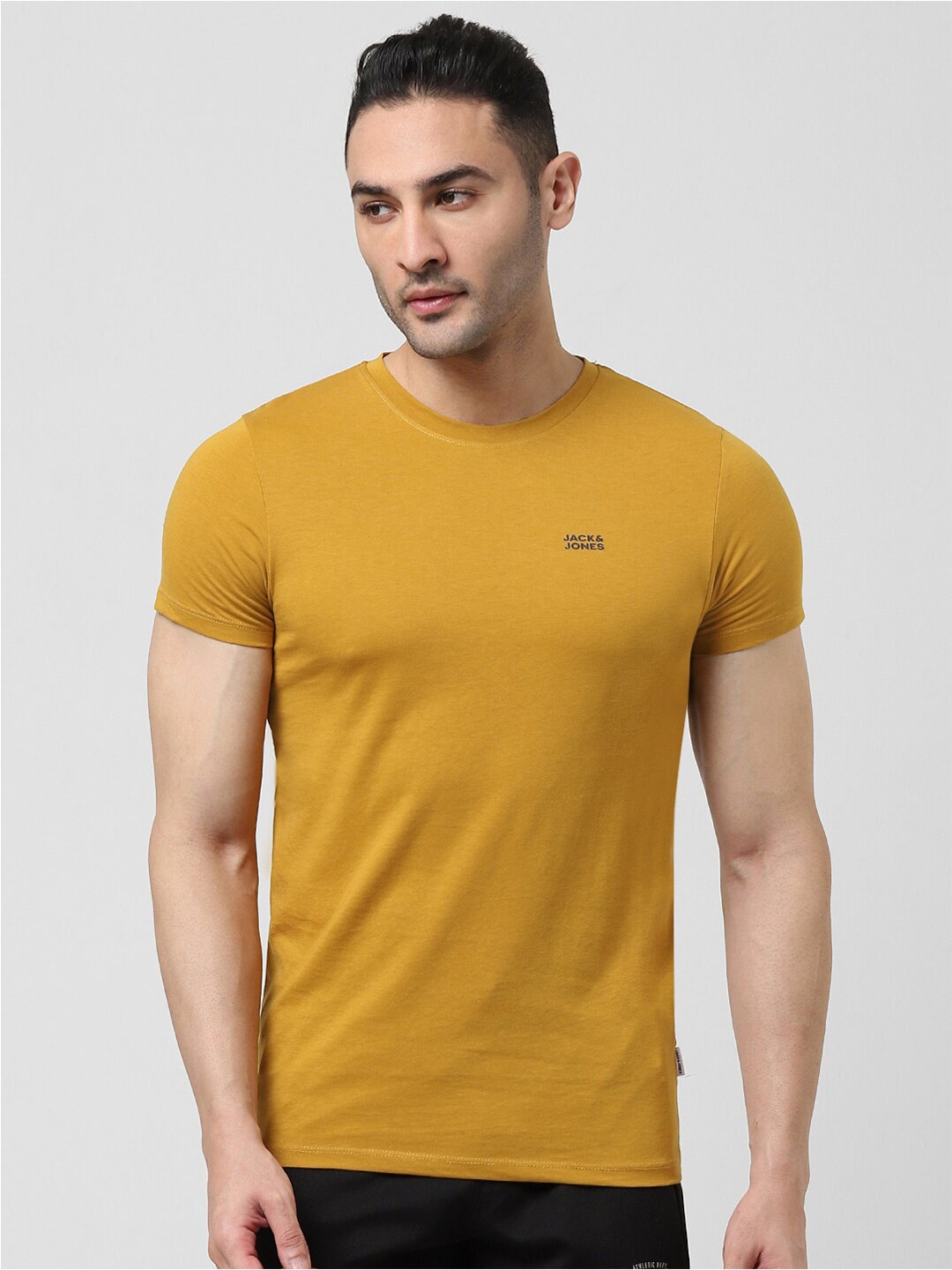 

Jack & Jones Men Slim Fit T-shirt, Yellow