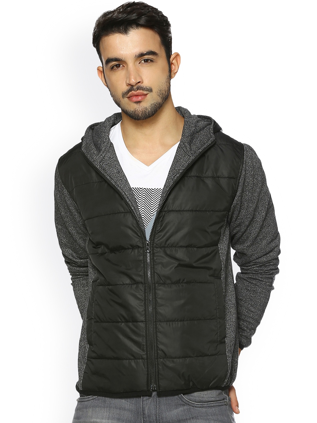 

Campus Sutra Men Charcoal Grey Hooded Solid Quilted Jacket