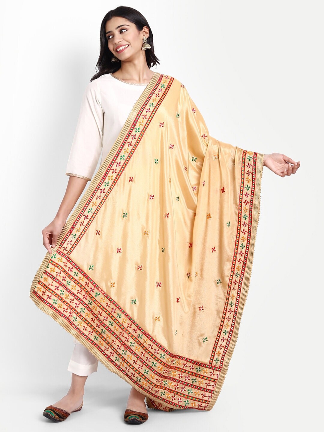 

Zamour Embroidered Dupatta with Phulkari, Cream