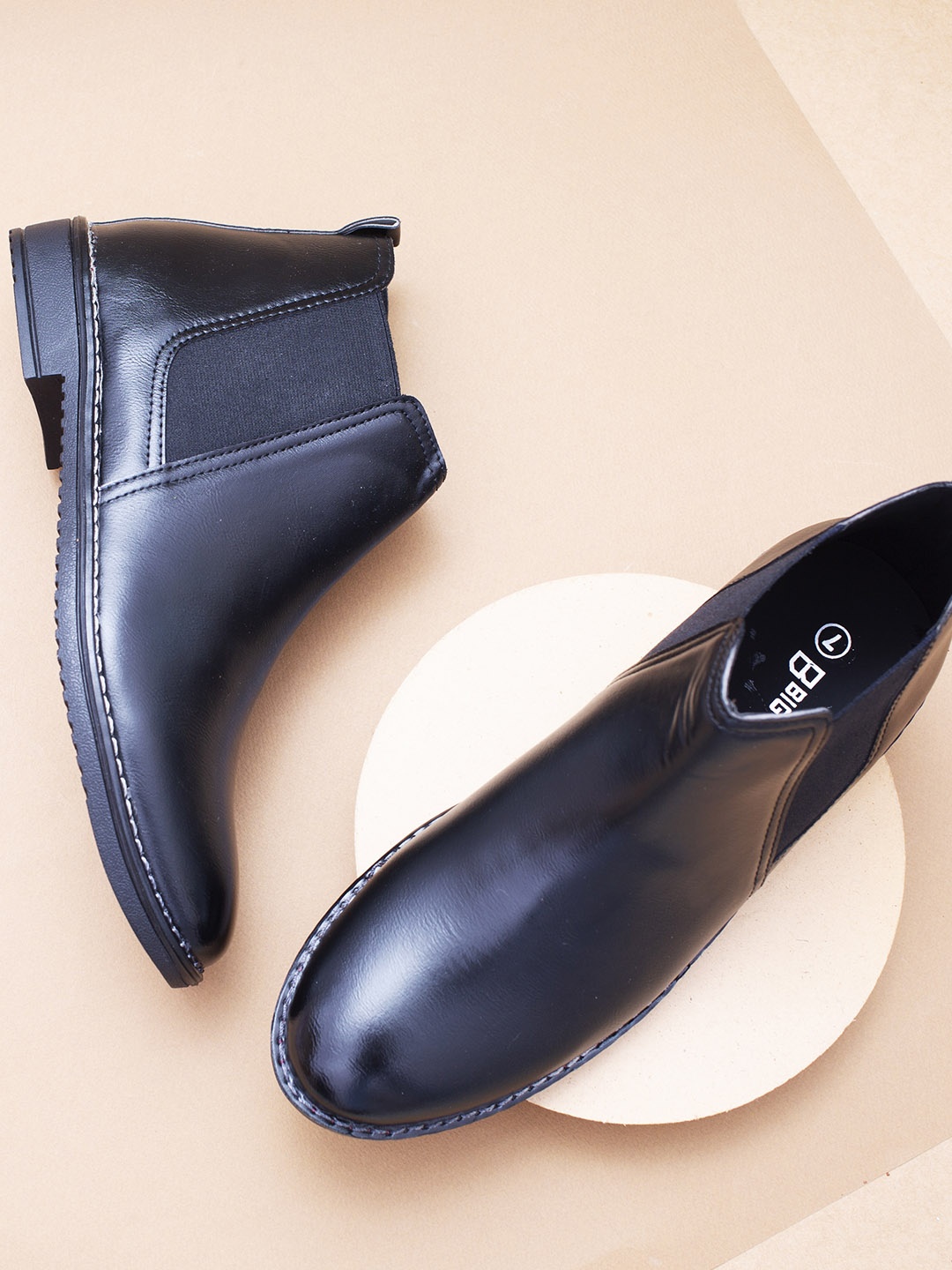 

Big Fox Men Ankle Length Chelsea Boots, Black