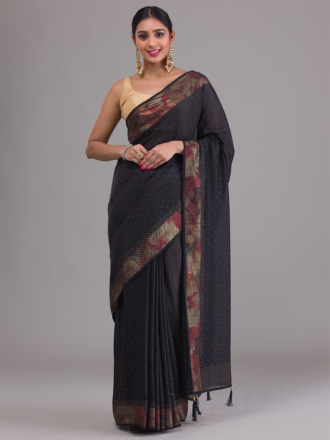 

Koskii Embellished Beads and Stones Art Silk Saree, Black