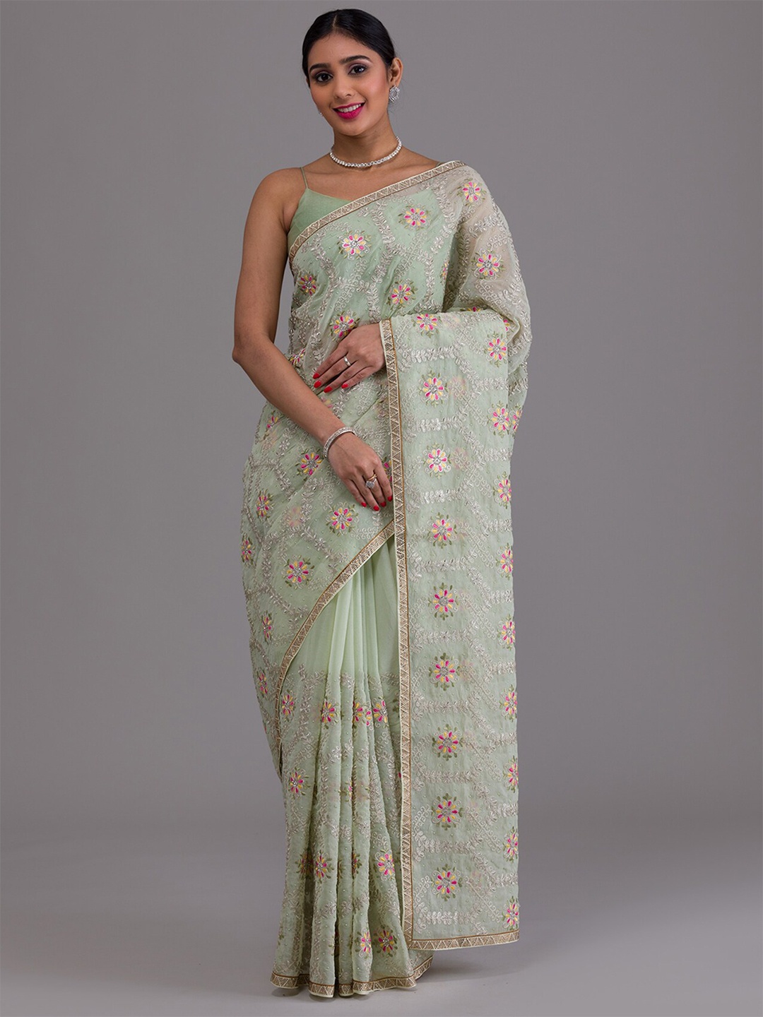 

Koskii Floral Embroidered Saree, Green