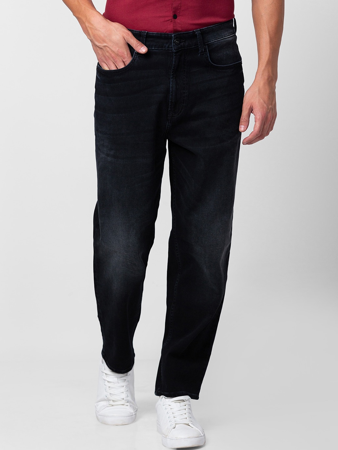 

SPYKAR Men Relaxed Fit Light Fade Cotton Jeans, Black