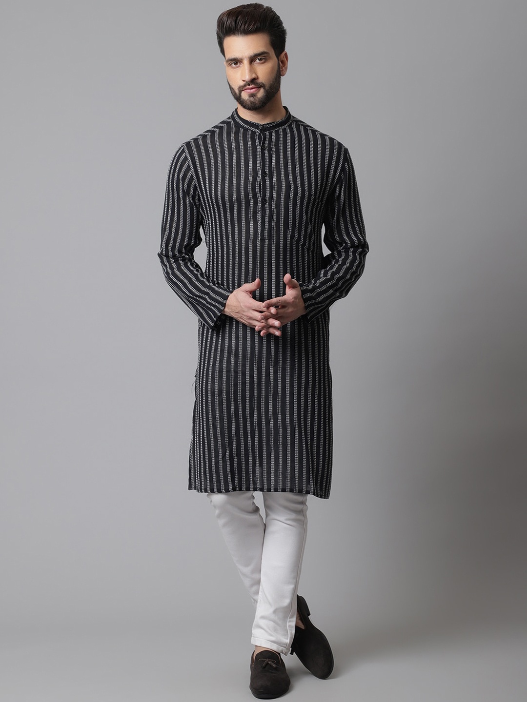 

even Men Cotton Striped Kurta, Black