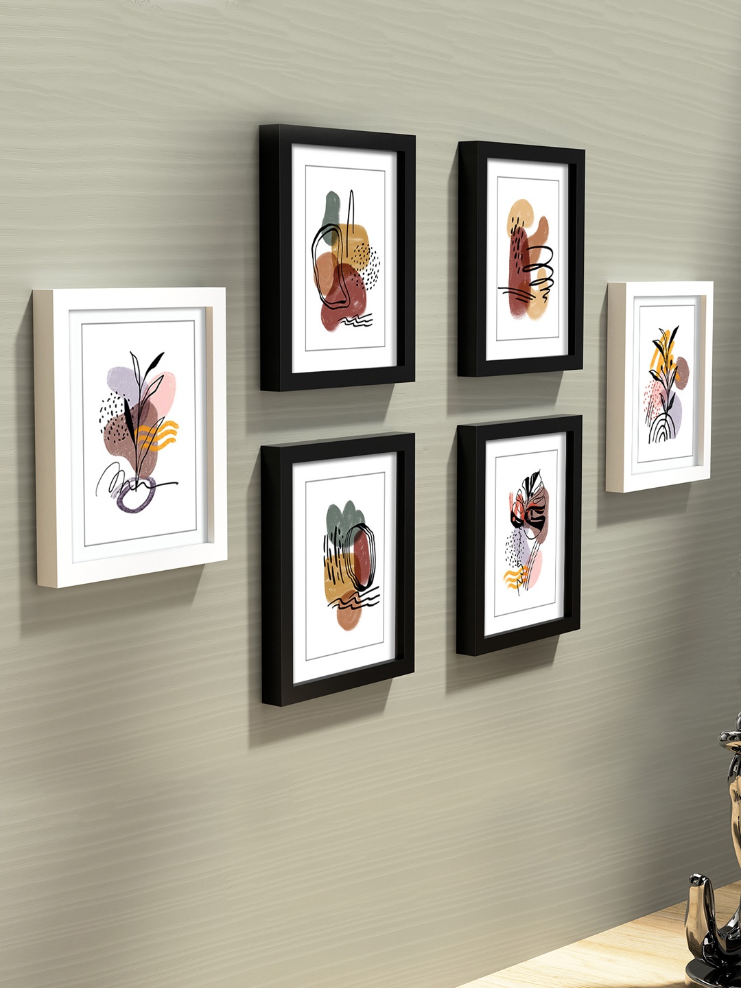 

RANDOM Black & White Set Of 6 Wall Photo Frames