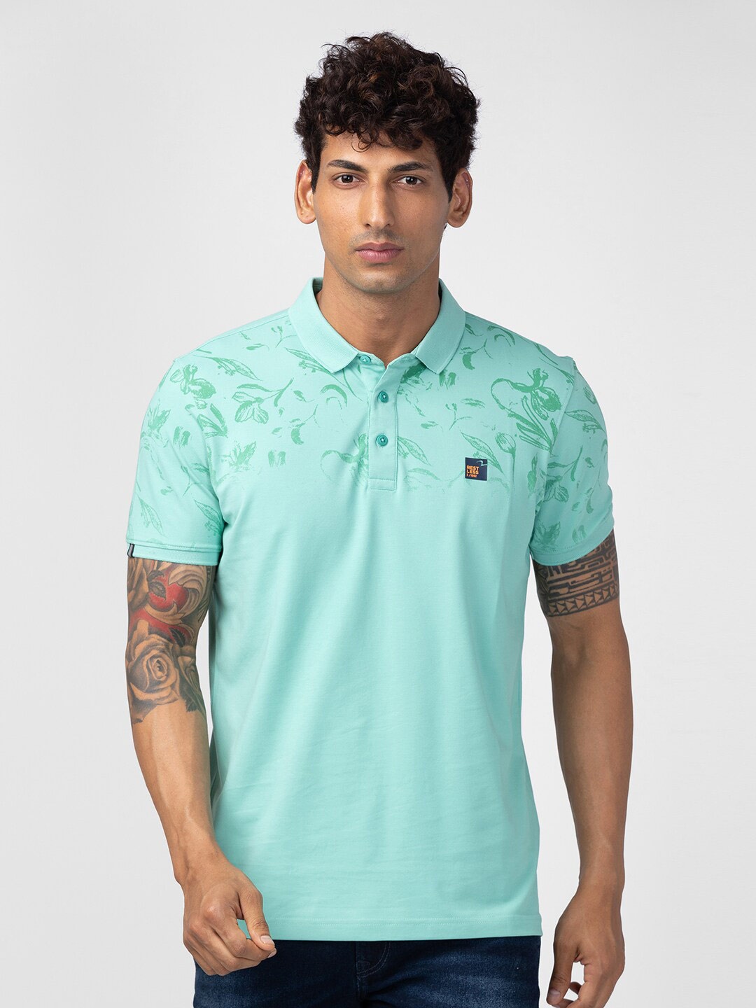 

SPYKAR Men Polo Collar Slim Fit Cotton T-shirt, Green