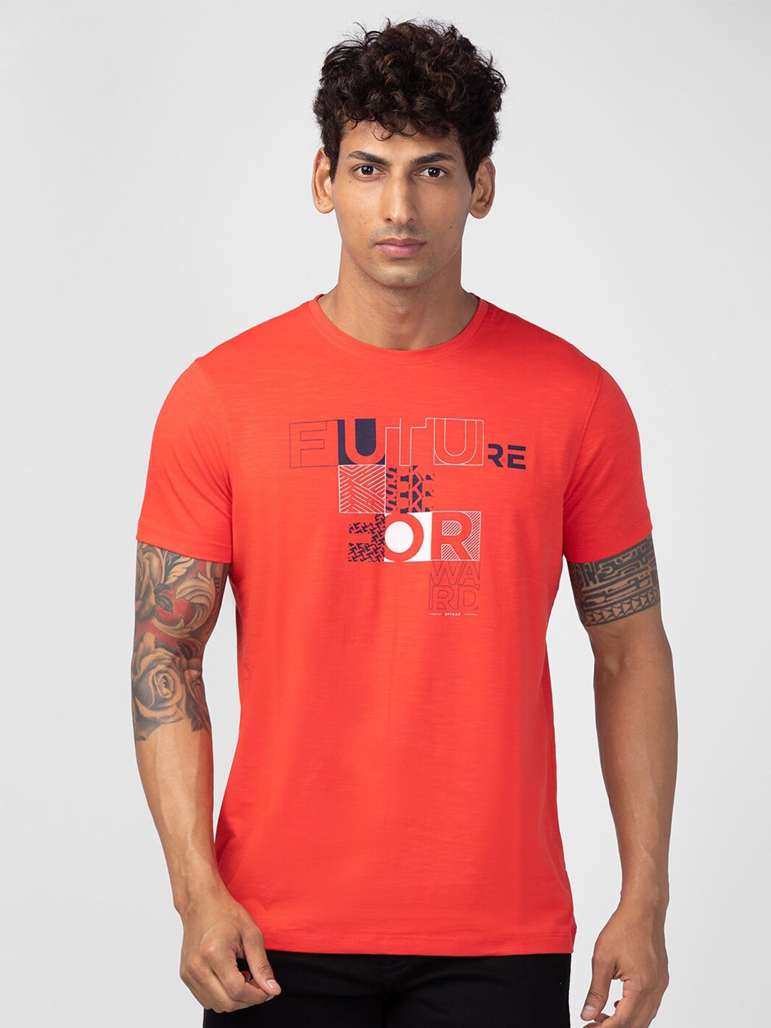 

SPYKAR Men Typography Printed Cotton T-shirt, Red