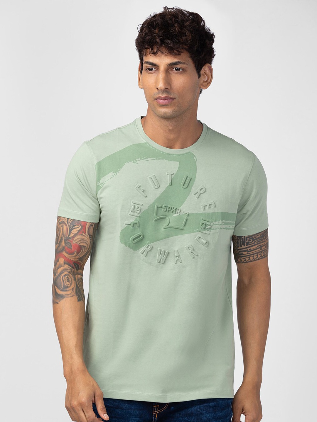 

SPYKAR Men Typography Printed Slim Fit T-shirt, Green