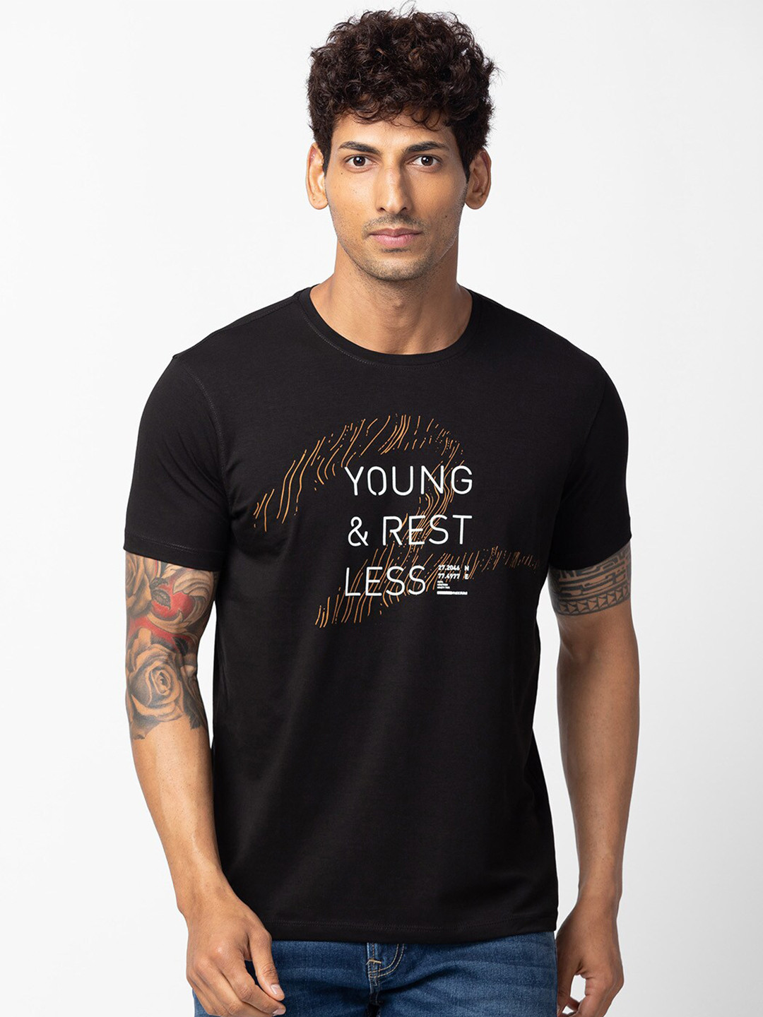 

SPYKAR Men Typography Printed Slim Fit T-shirt, Black