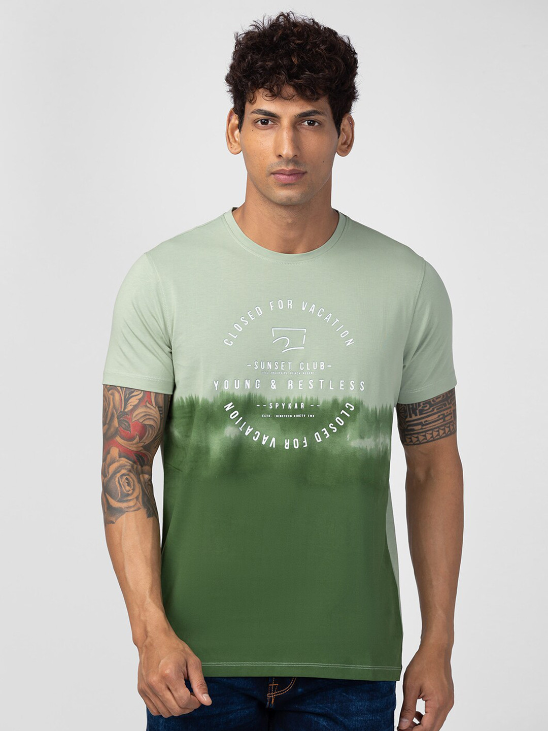 

SPYKAR Men Cotton Typography Printed T-shirt, Green