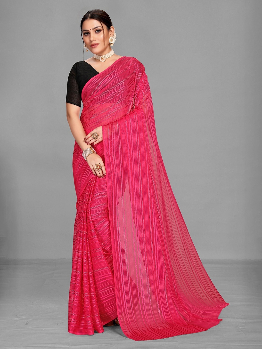 

Ethnic Yard Peach-Coloured Striped Saree