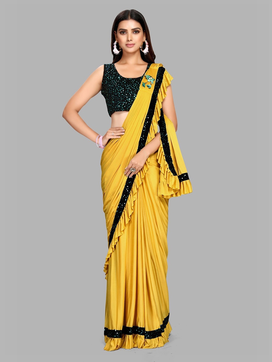

Ethnic Yard Sequinned Lycra Saree, Yellow
