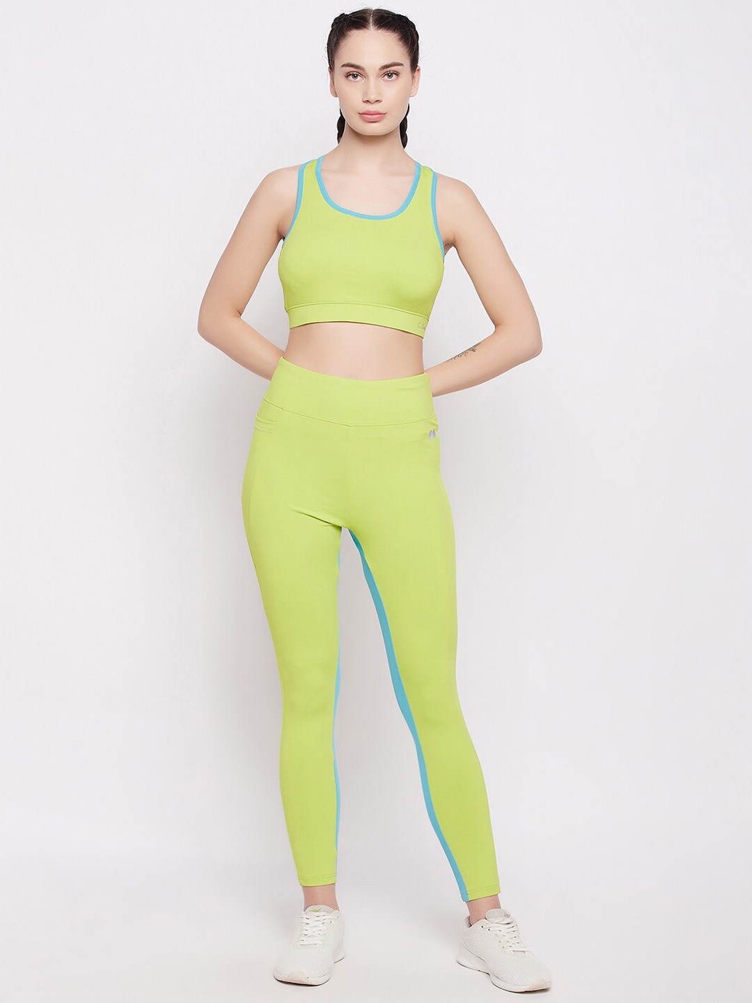 

Clovia Women Padded Non-Wired Sports Bra & High Waist Tights Set, Green