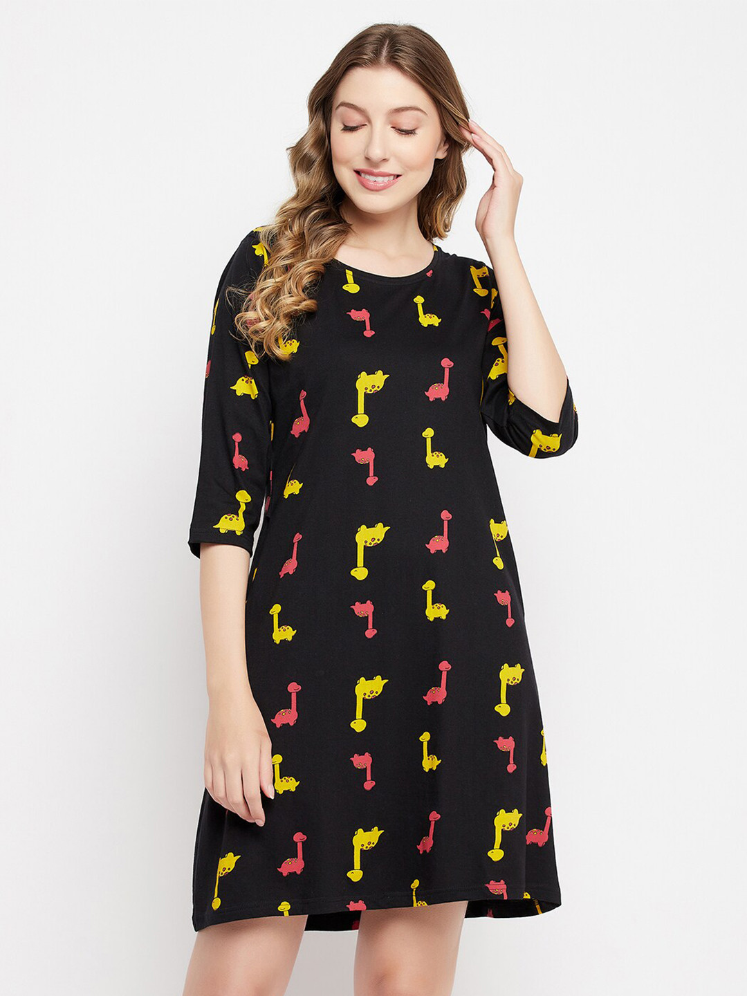 

Clovia Dinosaur Printed Pure Cotton Nightdress, Black