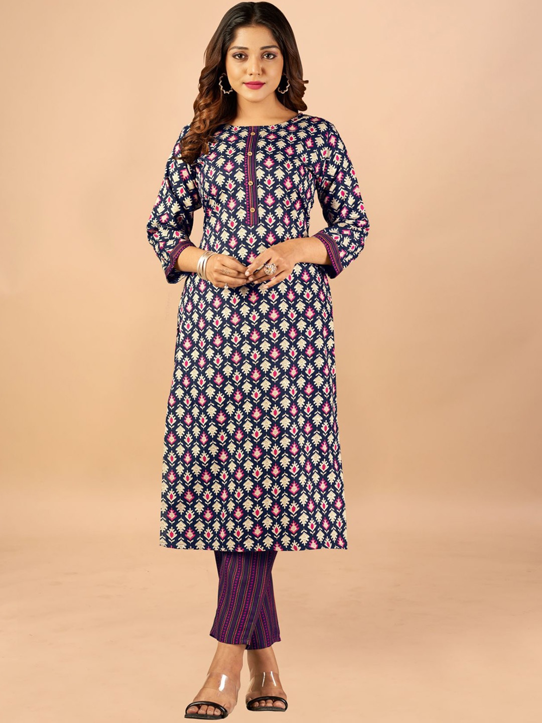 

KALINI Women Floral Printed Pure Cotton Kurta with Trousers, Purple