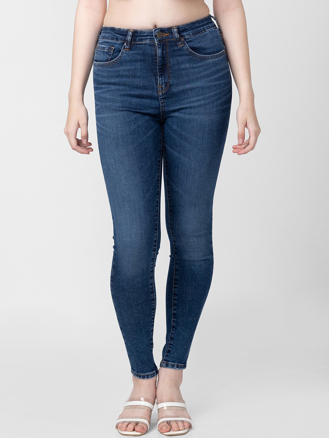 

SPYKAR Women Super Skinny Fit Light Fade Cotton Jeans, Blue