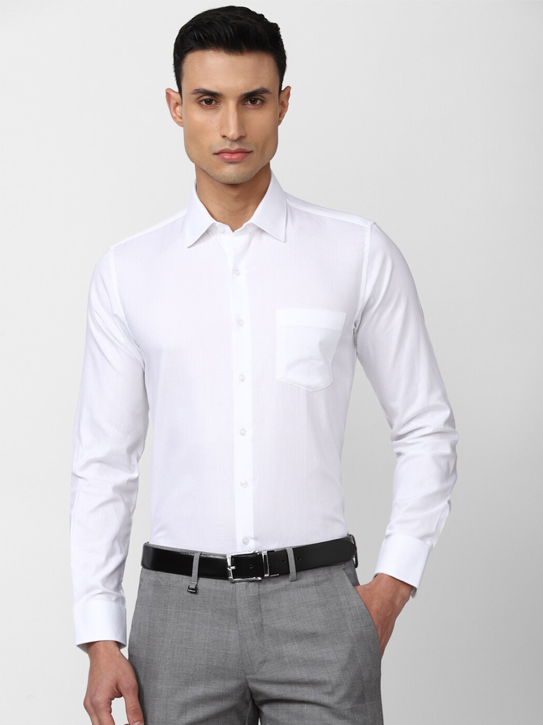 

Van Heusen Men Slim Fit Cotton Formal Shirt, White