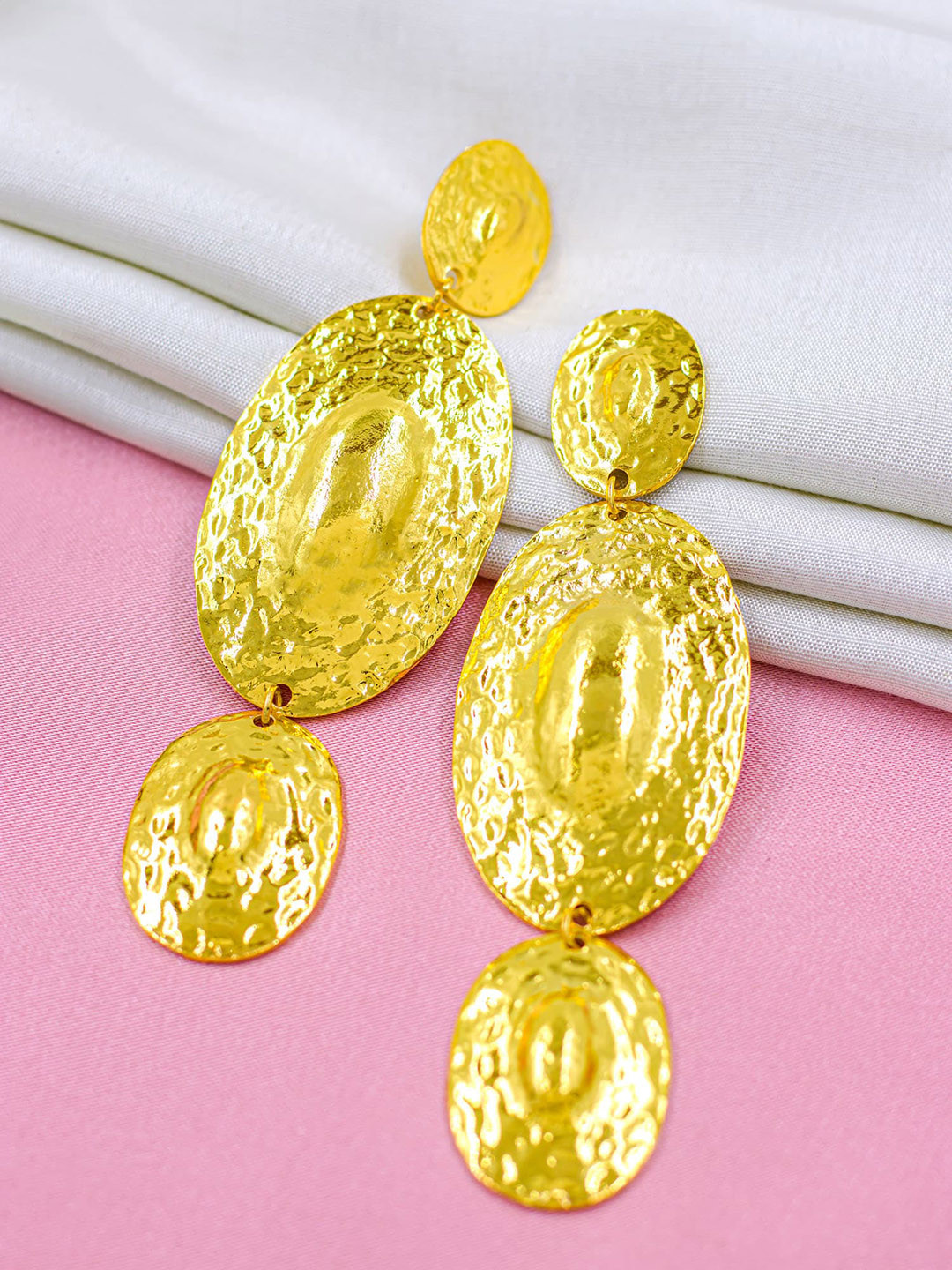 

Bellofox Gold-Plated Contemporary Drop Earrings