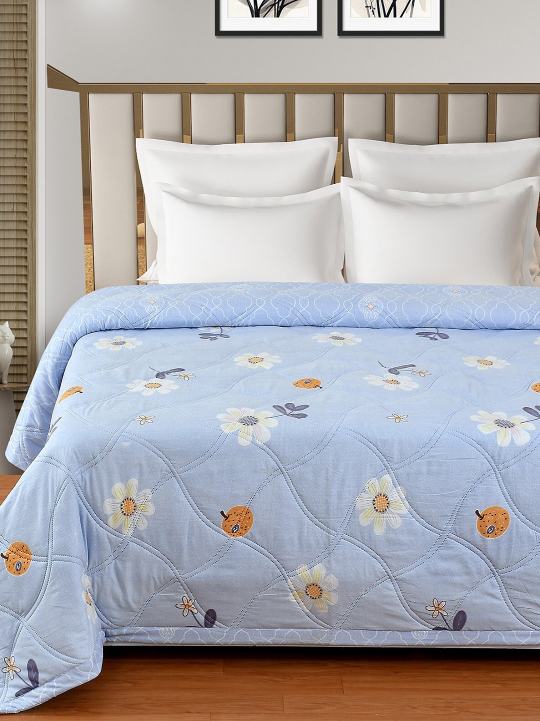 

Florida Blue & White Floral Microfiber AC Room 120 GSM Double Bed Comforter