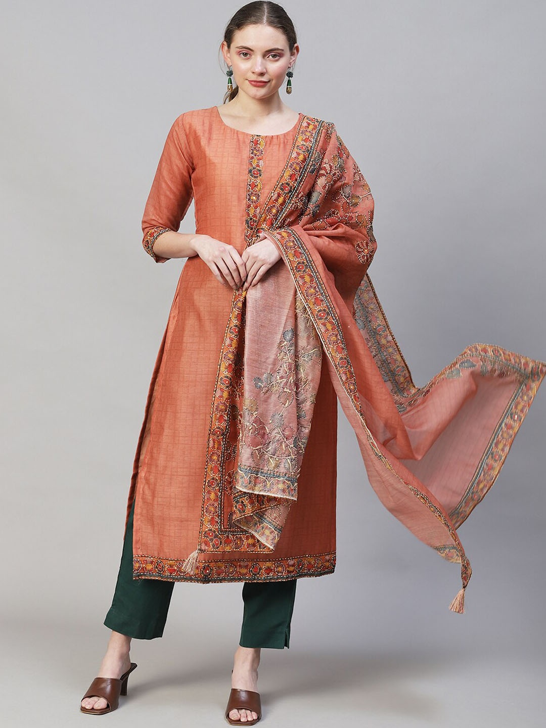 

FASHOR Ethnic Motifs Printed Thread Work Chanderi Silk Kurta, Copper