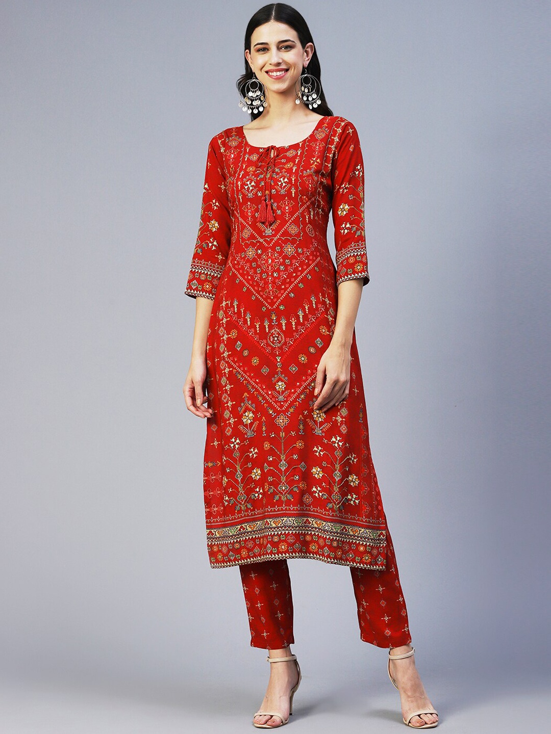 

FASHOR Women Ethnic Motifs Printed Beads and Stones Kurta with Trousers, Red