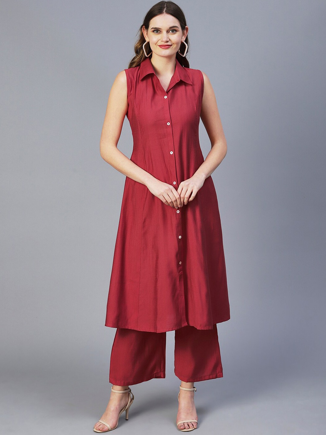 

FASHOR Women Solid Panelled Kurta with Palazzos, Red