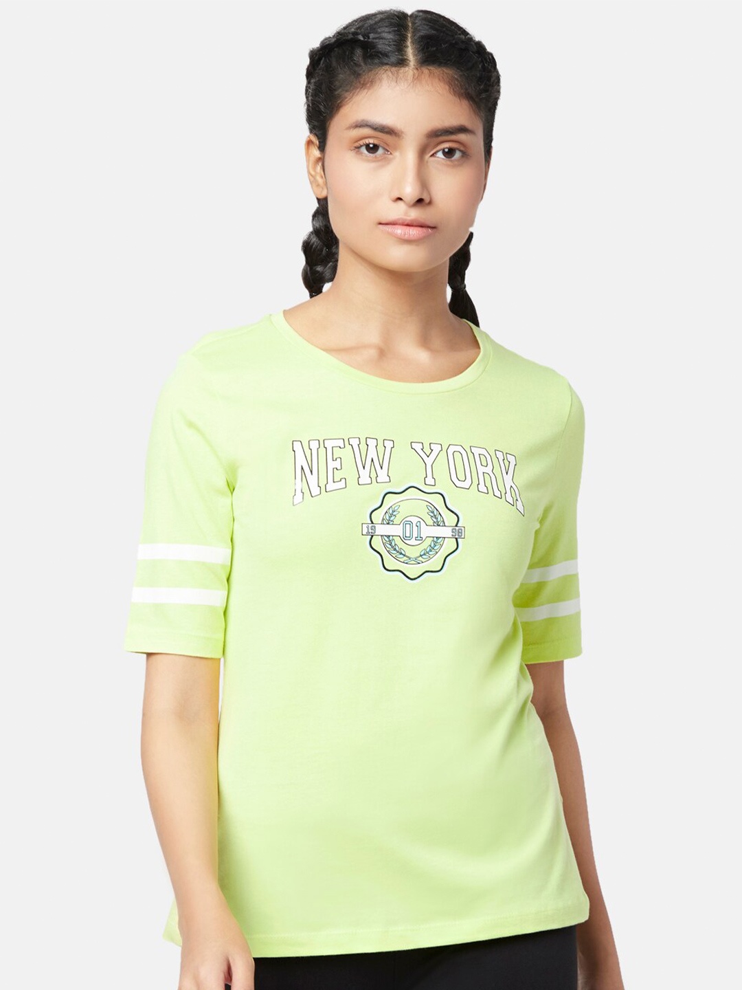 

Ajile by Pantaloons Women Typography Printed T-shirt, Green