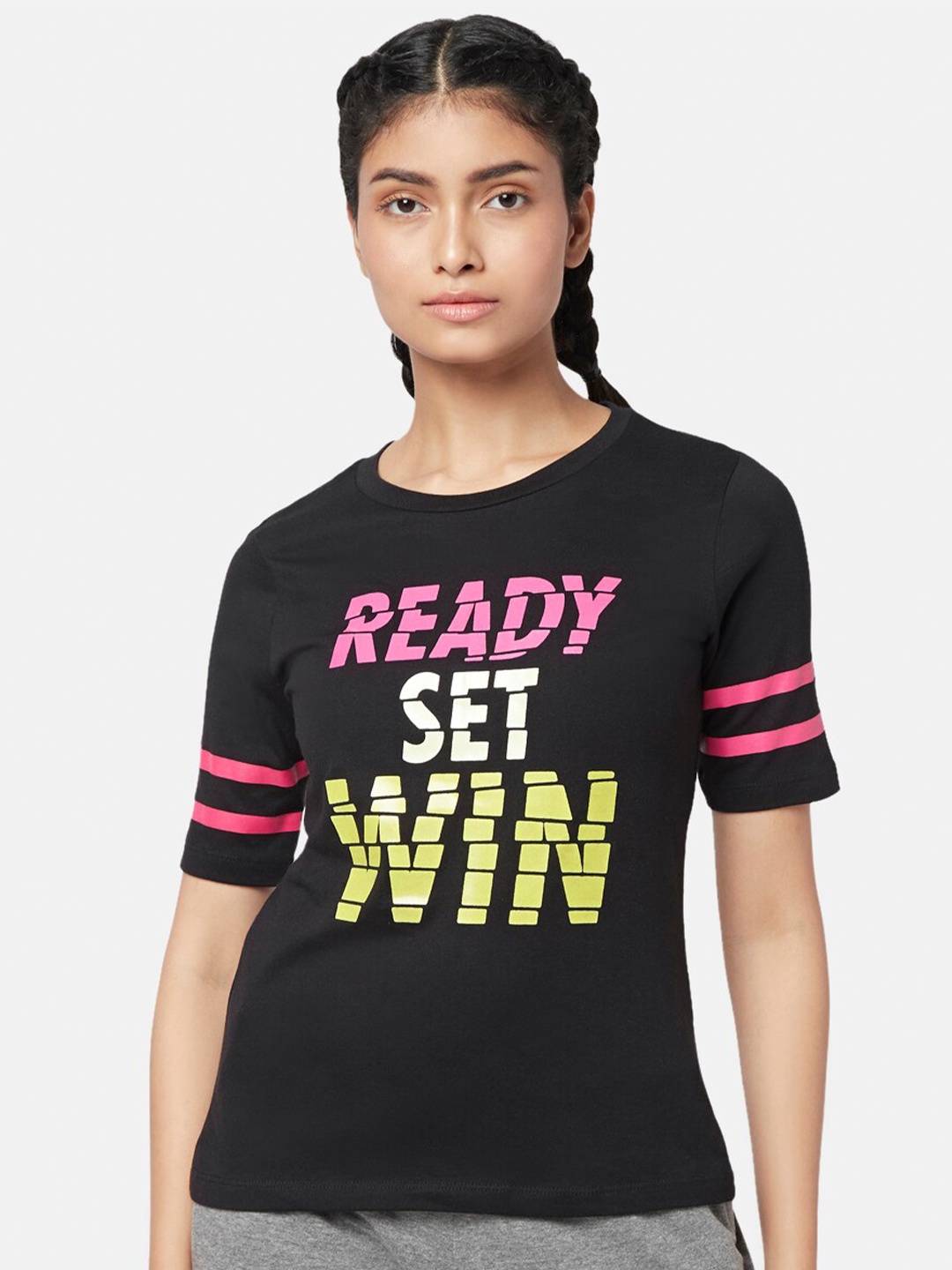 

Ajile by Pantaloons Women Black Typography Printed Raw Edge T-shirt