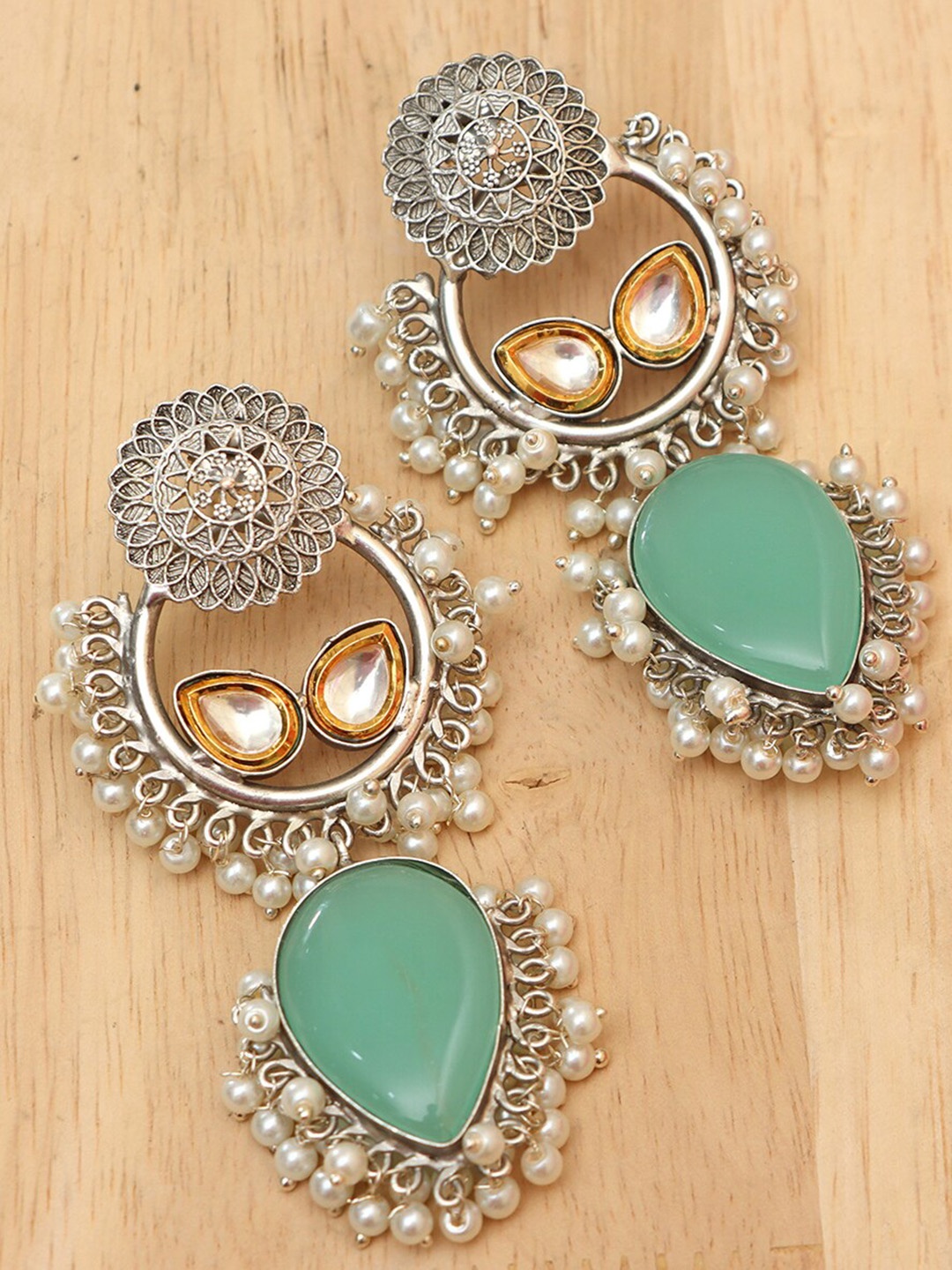 

Ozanoo Handmade Kundan Drop Earrings, Silver
